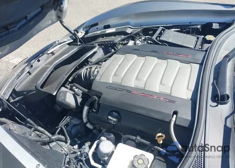 2016 Chevrolet Corvette Stingray из США, поврежденный, VIN 1G1YD2D7XG5113583